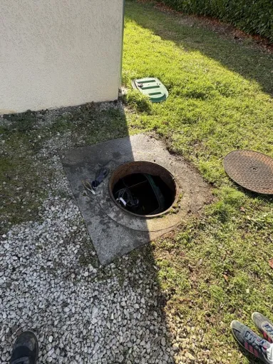 Nettoyage d une fosse de relevage à La Chapelle de la Tour, Vaulx-Milieu, JP ASSAINISSEMENT