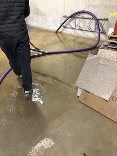 Pompage inondation en sous sol dans une copro à Saint Alban de Roche, Vaulx-Milieu, JP ASSAINISSEMENT