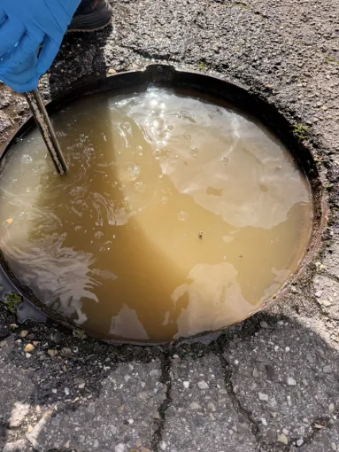débouchage  d'un collecteur eu dans un lotissement à Villefontaine