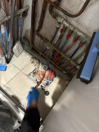 débouchage canalisation évier d40 dans un appartement à Saint Jean de Bournay