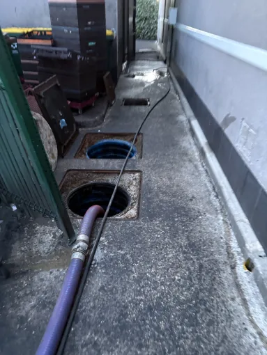 tourné d entretien de bac à graisse dans des restaurant à Tignieu, l ilse d Abeau Genas