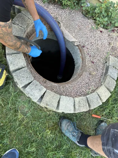 néttoyage d un poste de relevage pour remplacement de la pompe à Saint Jean de Bournay