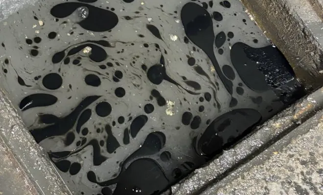 Curage et nettoyage des grille ep dans un sous sol de copropriété à Saint Jean de Bournay, Vaulx-Milieu, JP ASSAINISSEMENT