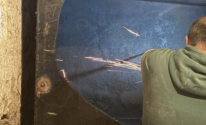 Dégazage et découpe d une cuve à fuel de 5000 litres à Domarin, Vaulx-Milieu, JP ASSAINISSEMENT