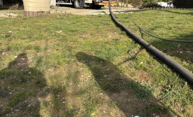 Vidange et nettoyage d'une micro station tricel pour entretien à Diemoz, Vaulx-Milieu, JP ASSAINISSEMENT