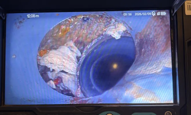 réparation d une canalisation eu par une manchette résine silicate à Villefontaine