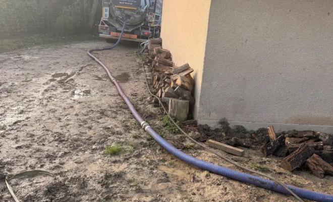 vidange et nettoyage d une fosse toutes eaux pour entretien à charantonnay
