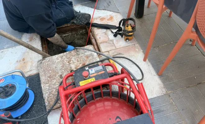 détartrage canalisation avec robot a chaine et curage hp à Vaulx-Milieu