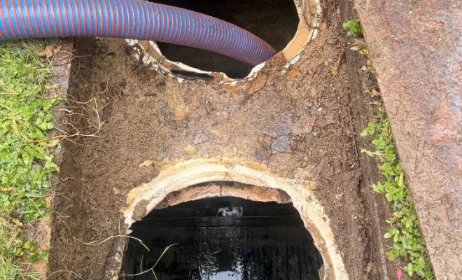 vidange et nettoyage d une fosse toutes eaux pour entretien à Charantonnay