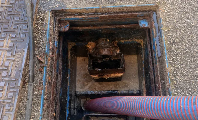 vidange de 5 bacs à graisse pour des collectivité à Saint Quentin Fallavier