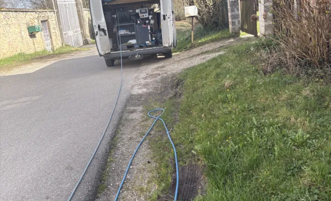 débouchage canalisation wc très entartrer à Roche