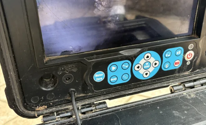 curage et inspection vidéo sur un branchement eu à Meyssiez