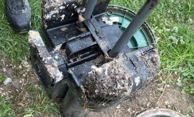 vidange et nettoyage d une fosse toutes eaux pour entretien à Saint Agnin sur Bion