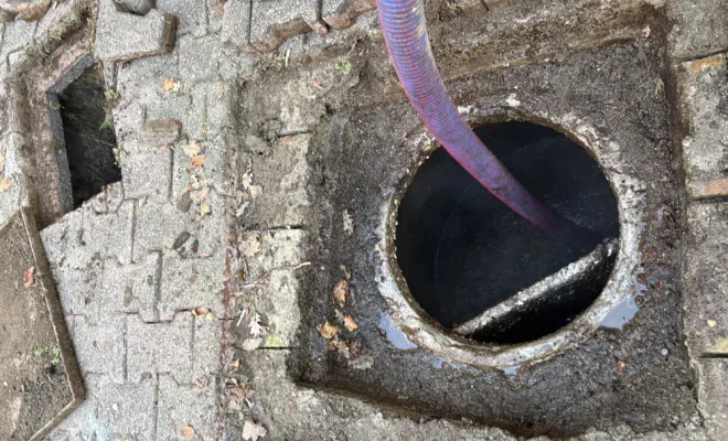 JP ASSAINISSEMENT, votre entreprise d'assainissement a réalisé la vidange et nettoyage d une fosse septique à Saint Georges D'espéranche et ses environs.  Nous effectuons aussi :   vidange de micro station  vidange de puits perdu vidange de fosse septique  vidange de fosse toutes eaux vidange de bac graisse vidange de fosse de relevage  Pour toute demande de devis gratuit concernant  la vidange et nettoyage d une fosse septique à Saint Georges D'espéranche et ses environs. contactez JP ASSAINISSEMENT votre 