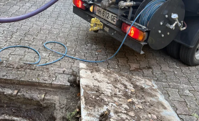 JP ASSAINISSEMENT, votre entreprise d'assainissement a réalisé la vidange et nettoyage d une fosse septique à Saint Georges D'espéranche et ses environs.  Nous effectuons aussi :   vidange de micro station  vidange de puits perdu vidange de fosse septique  vidange de fosse toutes eaux vidange de bac graisse vidange de fosse de relevage  Pour toute demande de devis gratuit concernant  la vidange et nettoyage d une fosse septique à Saint Georges D'espéranche et ses environs. contactez JP ASSAINISSEMENT votre 