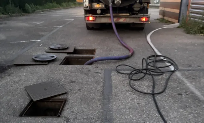 tourné d entretien de bac à graisse dans des restaurant à Tignieu, l ilse d Abeau Genas