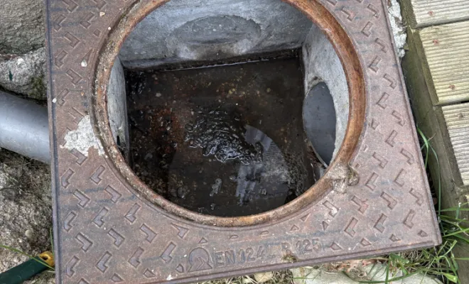 curage du réseau eaux usées avaec inspection video dans un lotissement à Bourgoing Jallieu