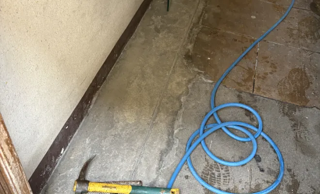 débouchage d'une canalisation eu dans un couloir de copro à Bourgoin Jallieu