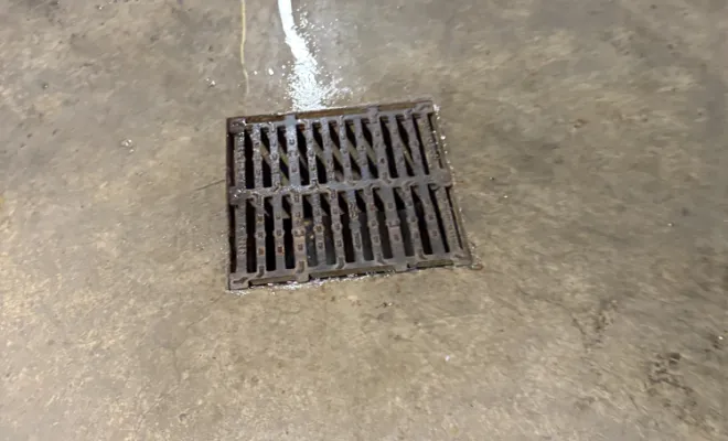 pompage d'eau suite a une inondation dans un sous sol de copro à Saint Jean de Bournay