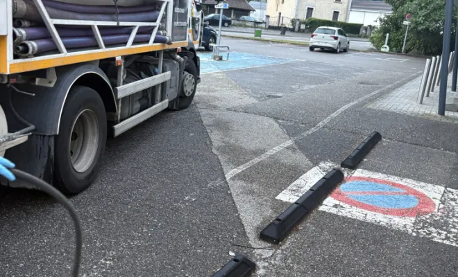 inspection vidéo  des réseaux eu ep dans un magasin pour travaux à Saint Jean de Bournay