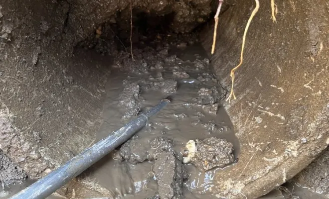 Curage d'une canalisation eaux pluvial de traversée de route pour un agriculteur à Diemoz, Vaulx-Milieu, JP ASSAINISSEMENT