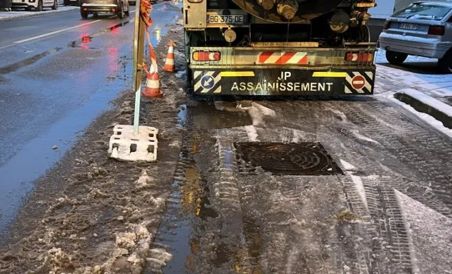 Curage de réseaux eu sous la neige à Saint Laurent de Mure, Vaulx-Milieu, JP ASSAINISSEMENT