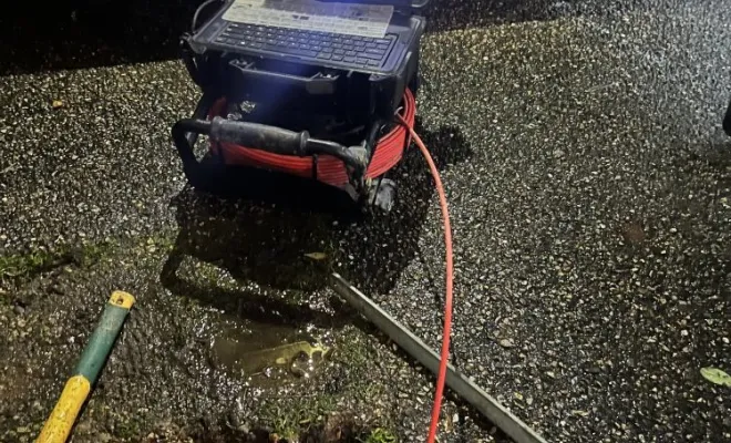 Curage et détartrage canalisation wc avec robot de fraisage à Hieres-sur-Amby, Vaulx-Milieu, JP ASSAINISSEMENT