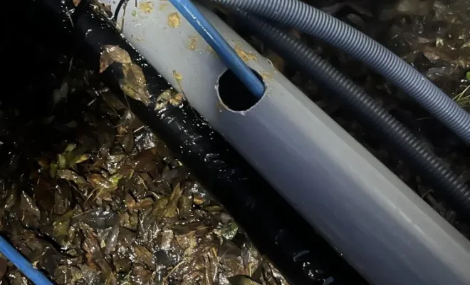 Débouchage d'une canalisation wc d'Algeco dans un centre équestre à Septème, Vaulx-Milieu, JP ASSAINISSEMENT