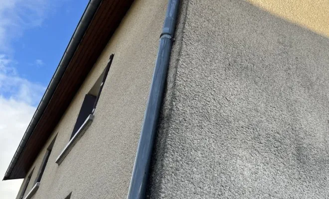 Débouchage d'un cheneau de toit à Roche, Vaulx-Milieu, JP ASSAINISSEMENT