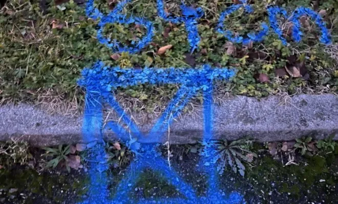 Débouchage d'une grille ep et inspection video et localisation de la casse à Saint Jean de Bournay, Vaulx-Milieu, JP ASSAINISSEMENT