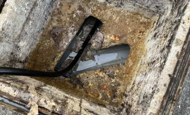 Débouchage d'un regard eu à Bourgoin Jallieu, Vaulx-Milieu, JP ASSAINISSEMENT