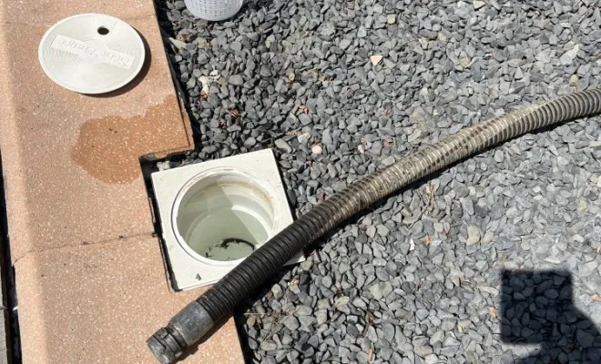 Débouchage d'un skimmer de piscine à Saint Just Chaleyssin, Vaulx-Milieu, JP ASSAINISSEMENT