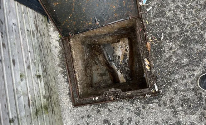 Débouchage wc de restaurant avec mini hydrocureur à Satolas et Bonce, Vaulx-Milieu, JP ASSAINISSEMENT