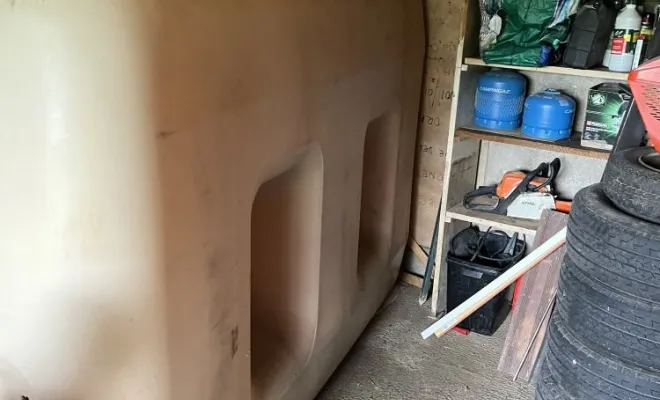 Dégazage , découpe et évacuation d'une cuve a fuel pvc à La Cote Saint André, Vaulx-Milieu, JP ASSAINISSEMENT