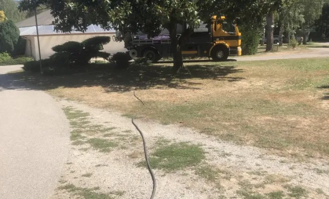 Dépannage urgent dimanche pour débouchage d'un bloc sanitaire dans un camping à Vernioz, Vaulx-Milieu, JP ASSAINISSEMENT