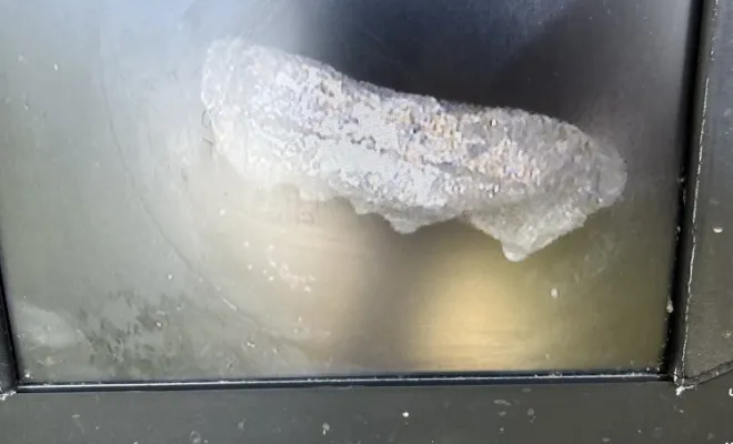 Détartrage canalisation avec robot de fraisage dans une canalisation wc à Sermérieu, Vaulx-Milieu, JP ASSAINISSEMENT