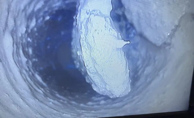 Détartrage canalisation wc avec robot de fraisage chez un particulier à Frontonas, Vaulx-Milieu, JP ASSAINISSEMENT