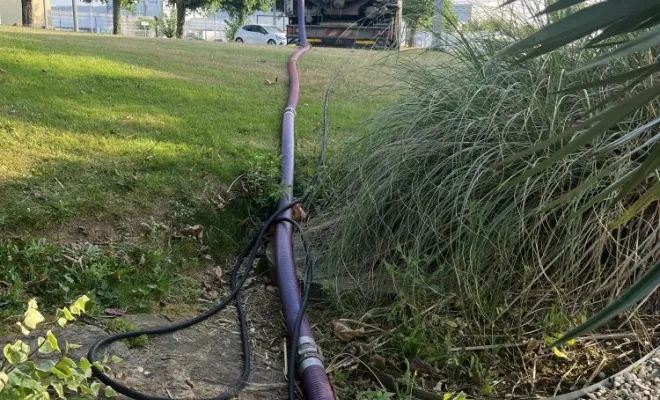 Entretien annuel dans un société pour du curage de réseaux eu et ep , vidange de fosse de relevage et de fosse toutes eaux , puits perdu et grille ep à Chaponnay, Vaulx-Milieu, JP ASSAINISSEMENT