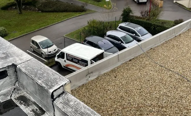 Investigation pour recherche de problème d'infiltration d'eau dans une agence bancaire à Chauffailles 71, Vaulx-Milieu, JP ASSAINISSEMENT