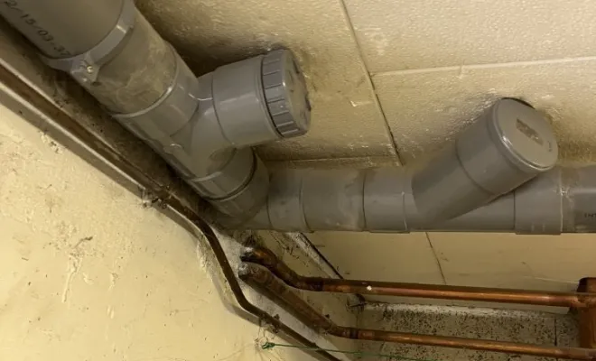 Le détartrage d'une canalisation wc avec robot de fraisage et inspection video à Maubec, Vaulx-Milieu, JP ASSAINISSEMENT