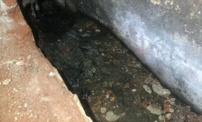 Nettoyage d une ancienne canalisation année 1800 à Saint Chamond, Vaulx-Milieu, JP ASSAINISSEMENT