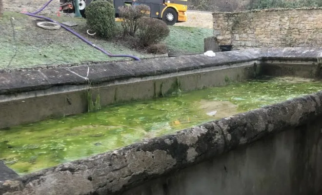 Nettoyage d'un lavoir à Vaulx-Milieu, Vaulx-Milieu, JP ASSAINISSEMENT