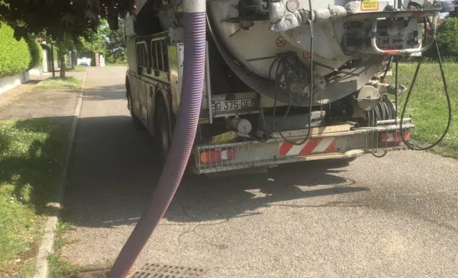 Nettoyage de grille EP à Colombier Saugnieu, Vaulx-Milieu, JP ASSAINISSEMENT