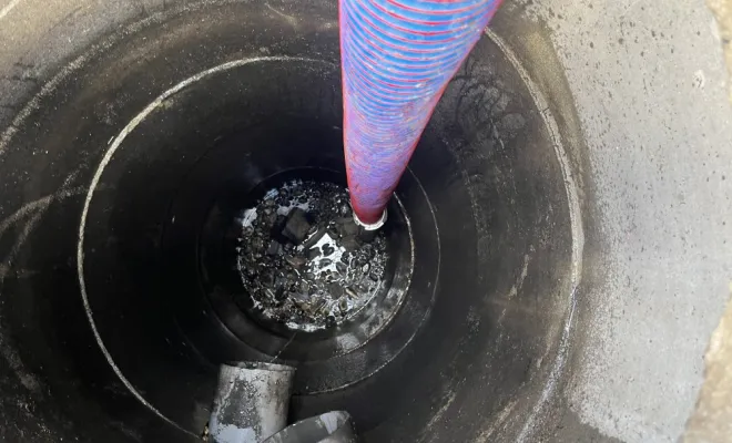 Pompage d'eau et nettoyage de 3 puits perdu suite a une inondation dans une entreprise à Saint Laurent de Mure, Vaulx-Milieu, JP ASSAINISSEMENT
