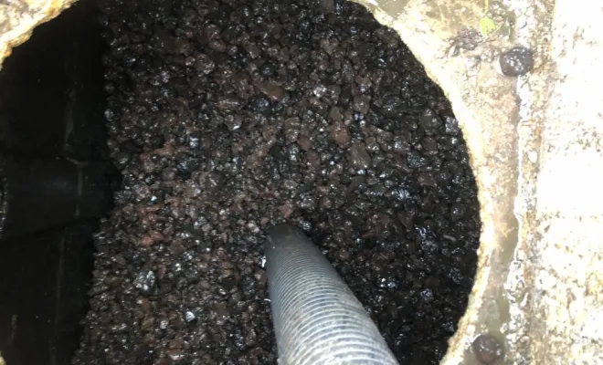 Pompage pouzzolane, Vaulx-Milieu, JP ASSAINISSEMENT