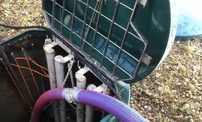 Vidange d'une fosse de relevage Diémoz, Vaulx-Milieu, JP ASSAINISSEMENT