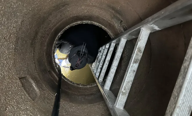 Vidange d'une fosse septique pour débouchage canalisation sans accès à Saint Just Chaleyssin, Vaulx-Milieu, JP ASSAINISSEMENT