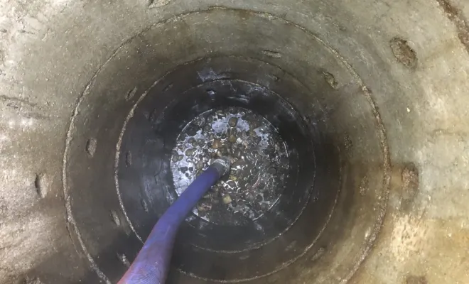 Vidange d'un puits perdu à Saint-Chef, Vaulx-Milieu, JP ASSAINISSEMENT