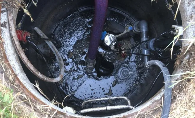 Vidange fosse de relevage pour entretien chez un particulier à Chatonnay, Vaulx-Milieu, JP ASSAINISSEMENT