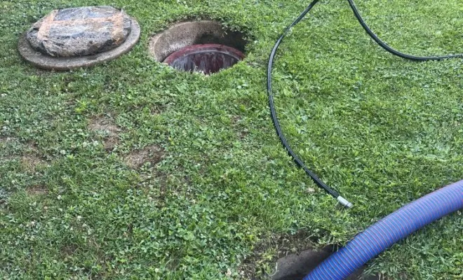 Vidange fosse toutes eaux pour entretien à Maubec, Vaulx-Milieu, JP ASSAINISSEMENT